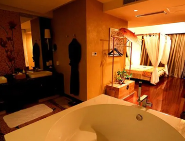 上海闵行养生会所的黄昏恋：当爱情遇上八十岁